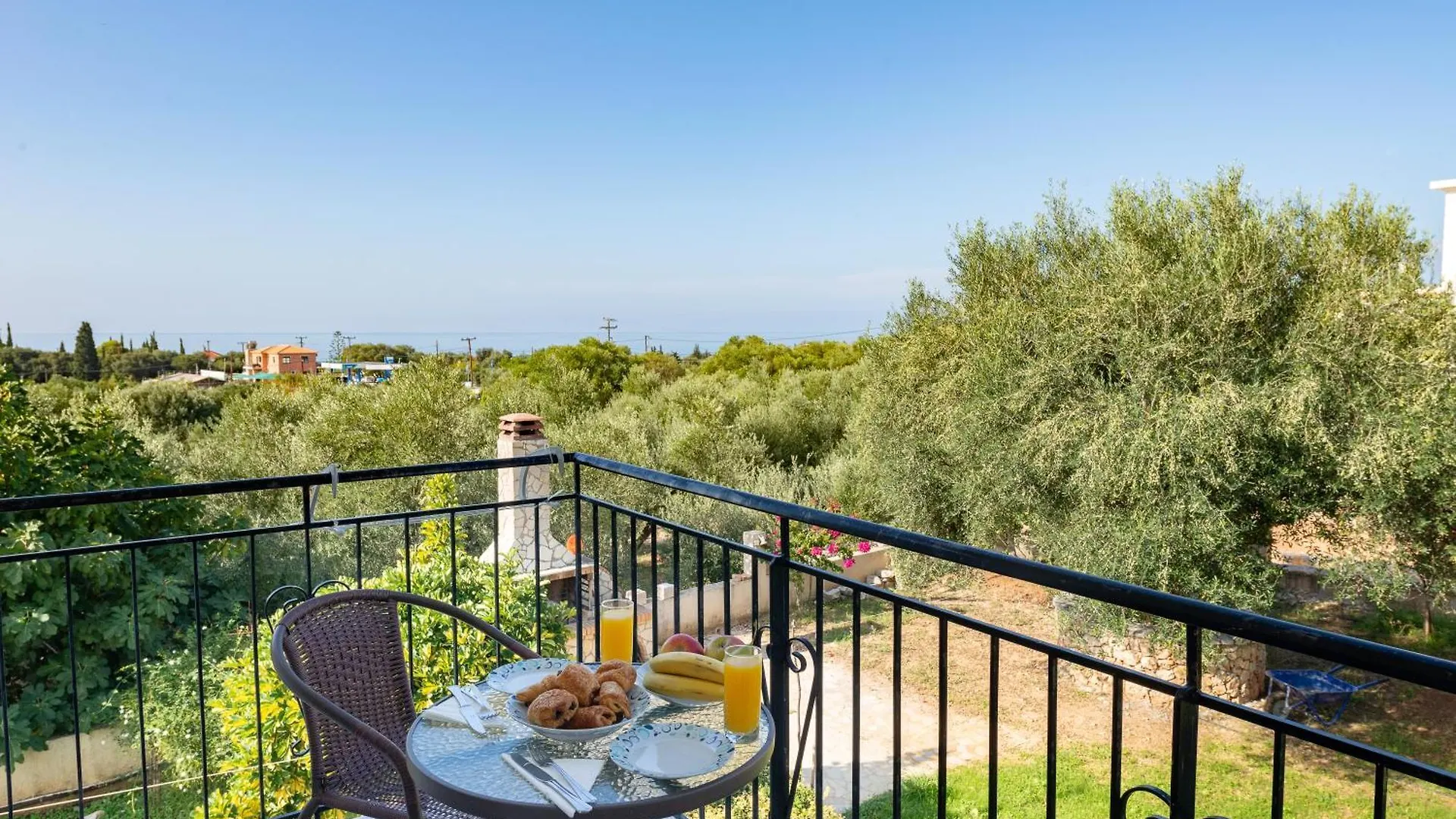סבורונטה Vista Verde Studios & Apartments