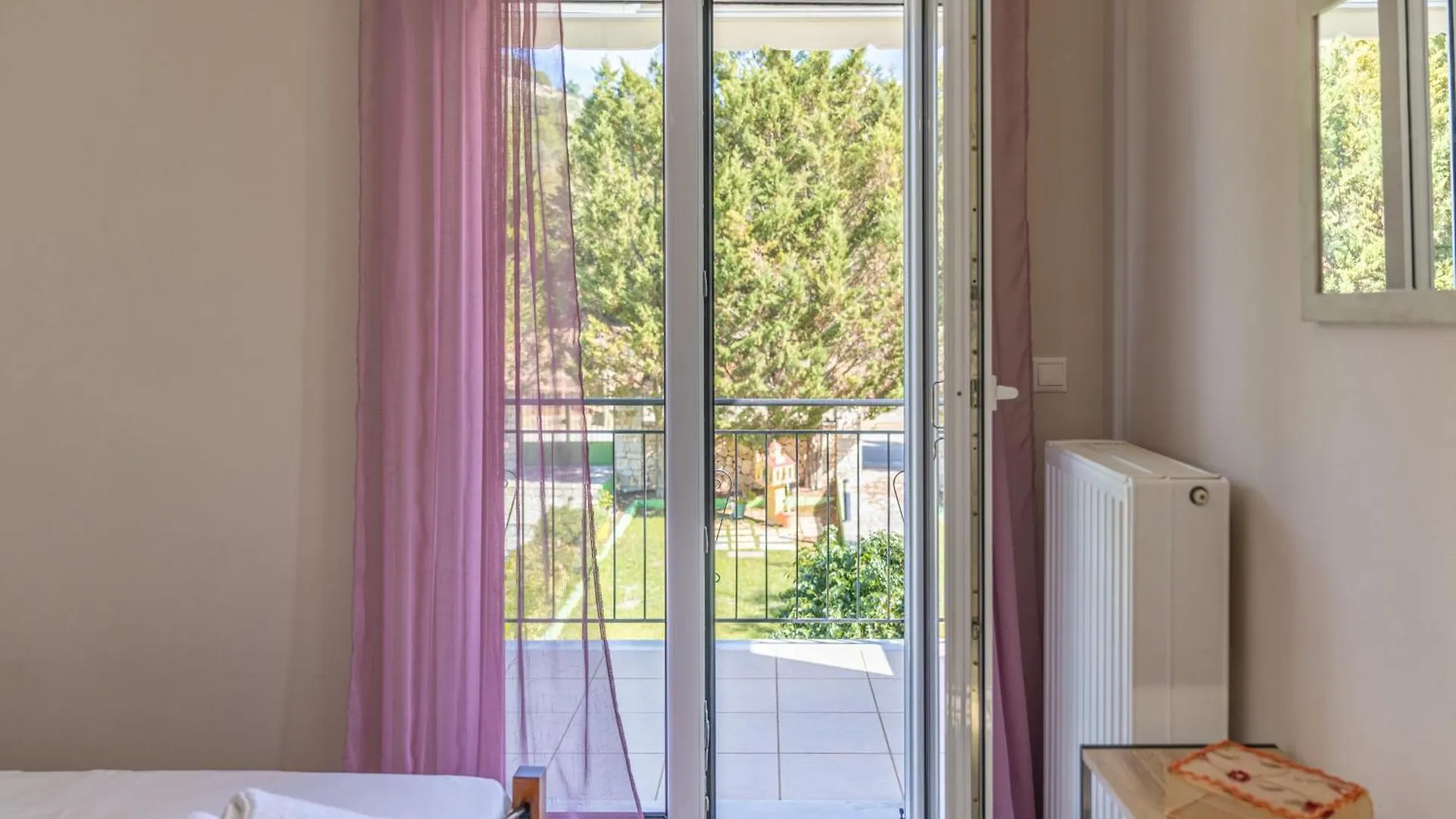 סבורונטה Vista Verde Studios & Apartments